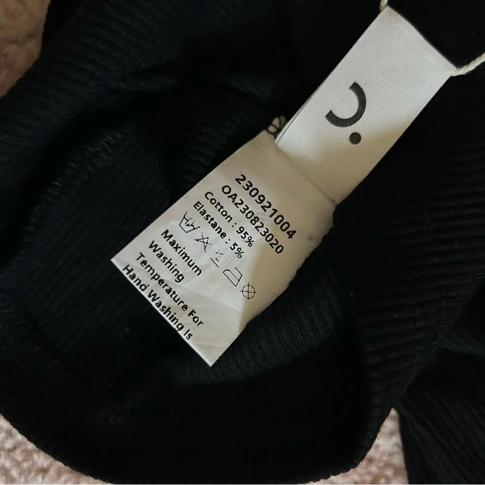 NWT Commense Lace Trim Crop Tank Top Ribbed Bow Front Size XS Black - Picture 6 of 10